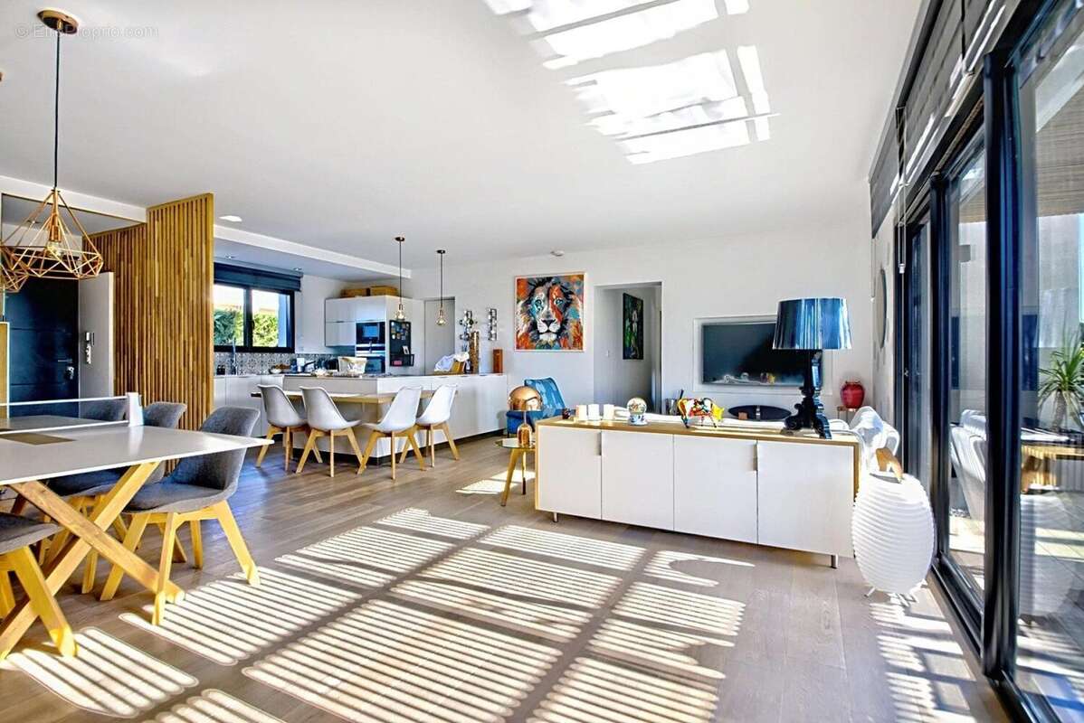 Photo 2 - Maison à MERIGNAC