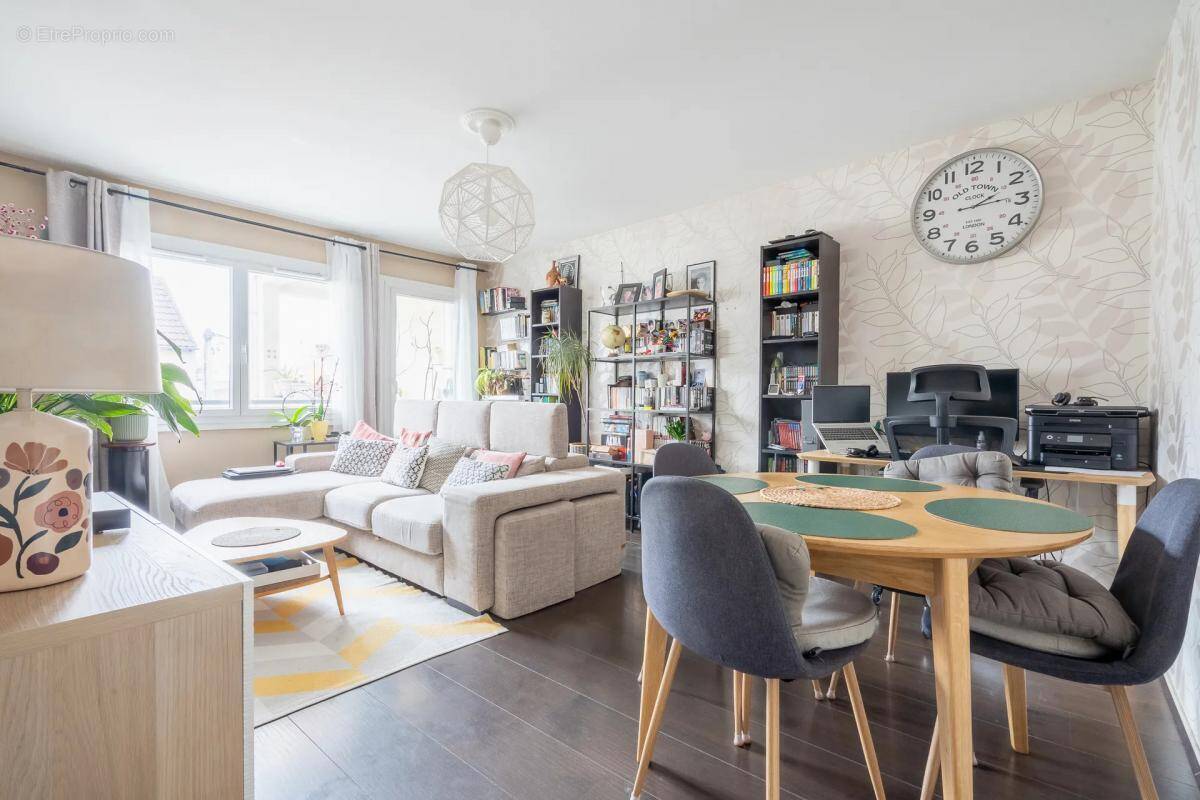 Appartement à ROMAINVILLE
