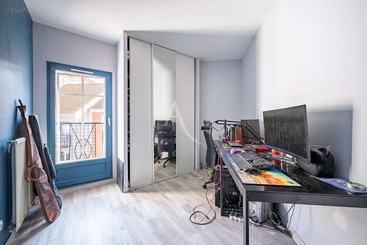 Appartement à COURDIMANCHE