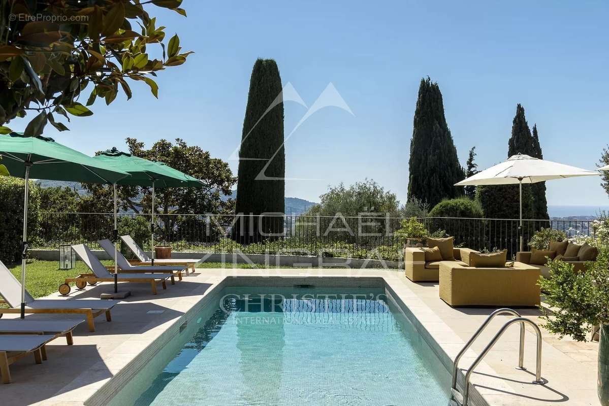 Maison à MOUGINS