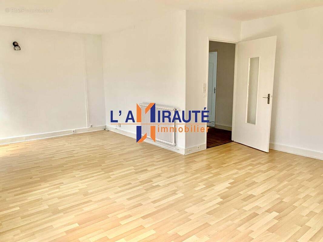 Appartement à MAISONS-LAFFITTE