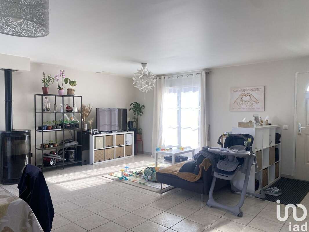 Photo 4 - Maison à MALESHERBES