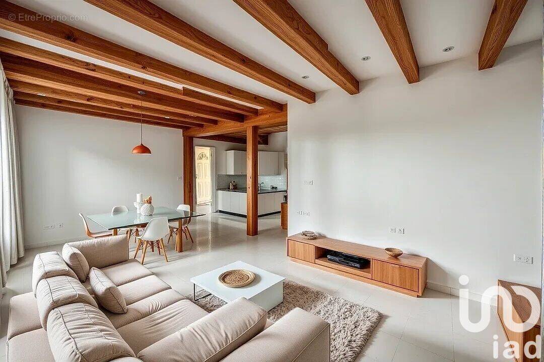 Photo 1 - Appartement à COMBS-LA-VILLE
