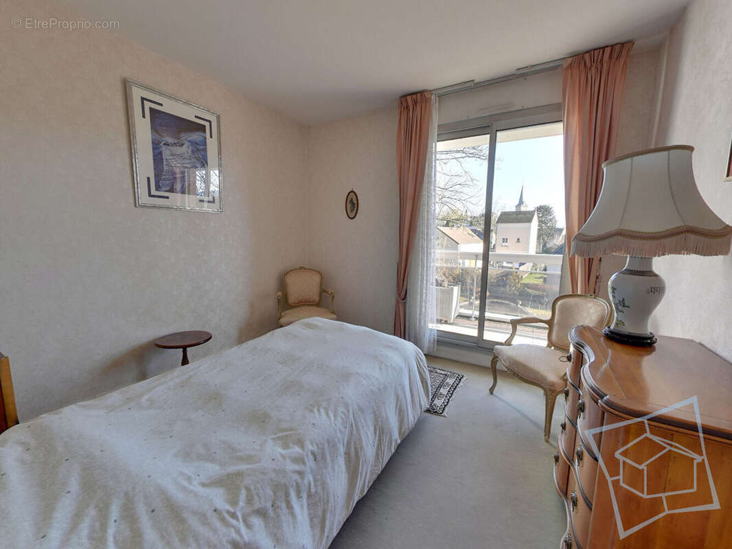 Appartement à CHEVREUSE