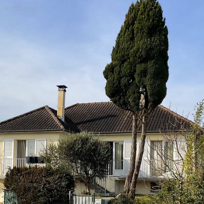 Maison à CHATELLERAULT