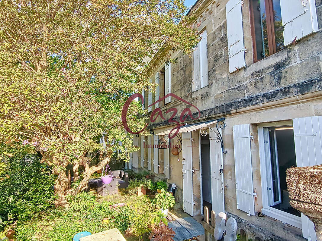 Maison à AMBARES-ET-LAGRAVE