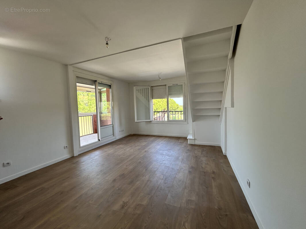Appartement à HYERES