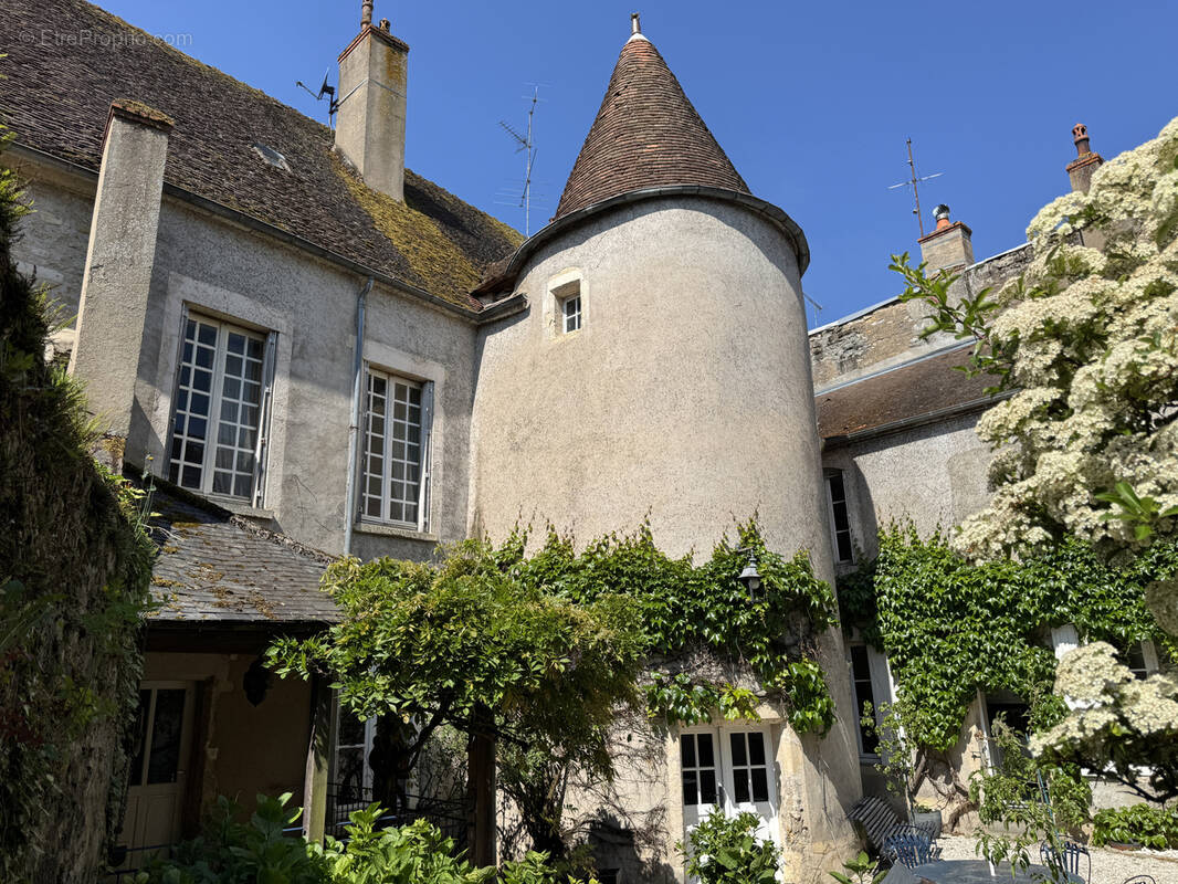 Maison à CORBIGNY