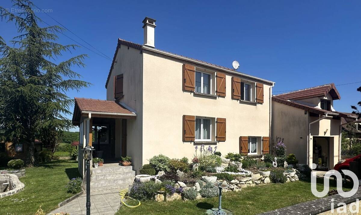 Photo 1 - Maison à VILLENEUVE-SUR-YONNE