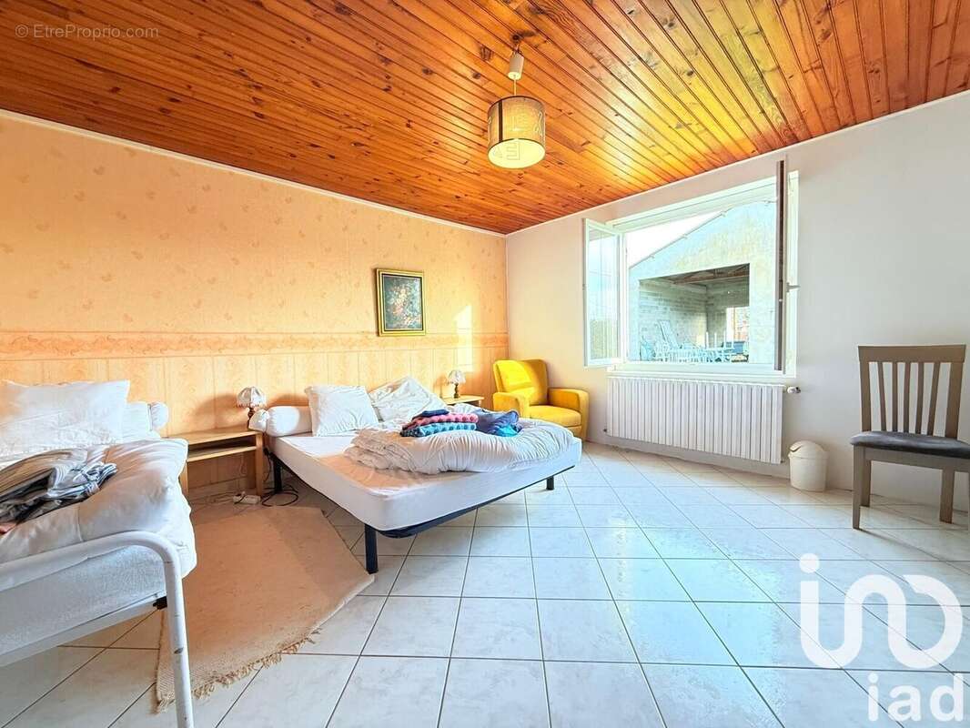 Photo 8 - Maison à VITRY-EN-CHAROLLAIS
