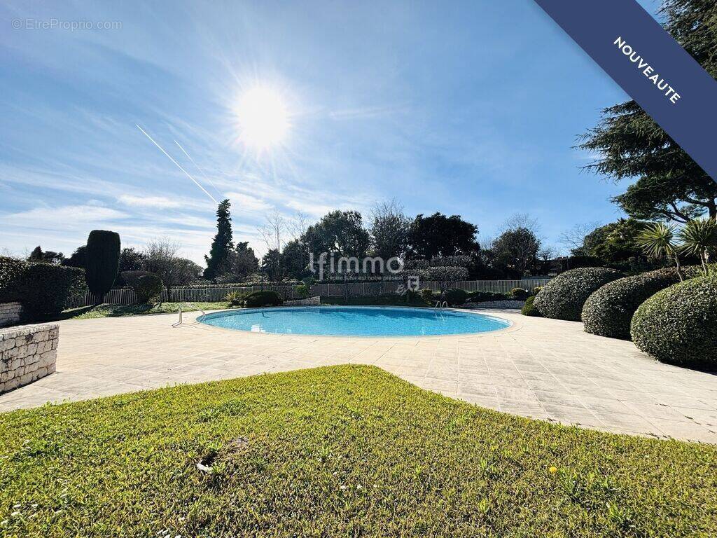 Appartement à VILLENEUVE-LOUBET