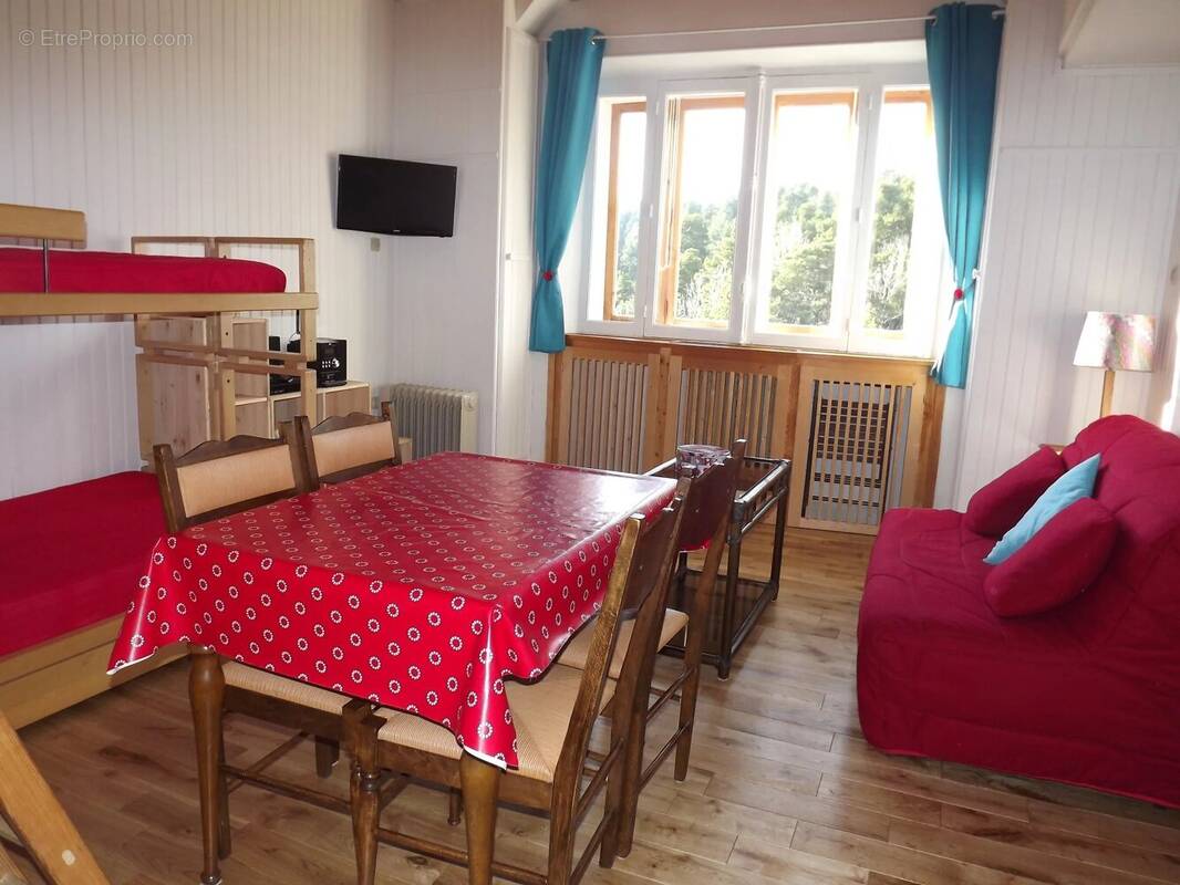 Appartement à FONT-ROMEU-ODEILLO-VIA