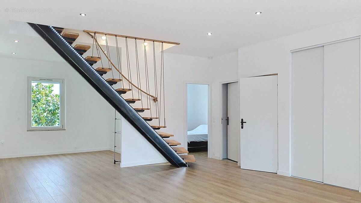 Maison à FABREGUES