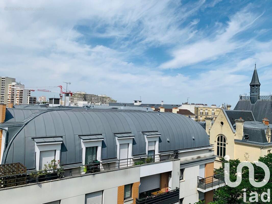 Photo 1 - Appartement à LES LILAS