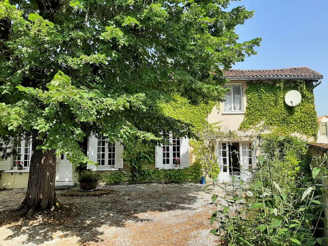 Maison à SAINT-SEVERIN