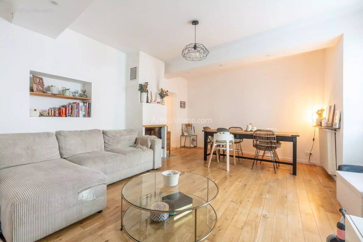 Appartement à THORIGNY-SUR-MARNE