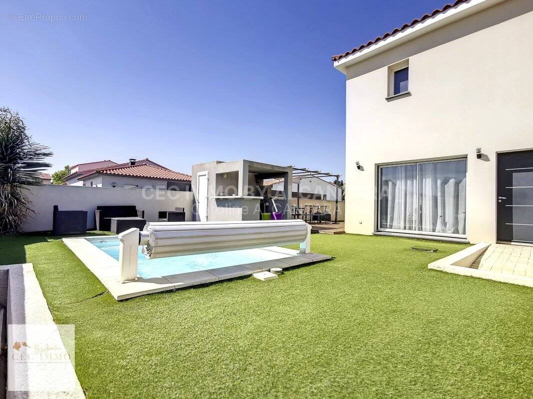 Maison à PIA
