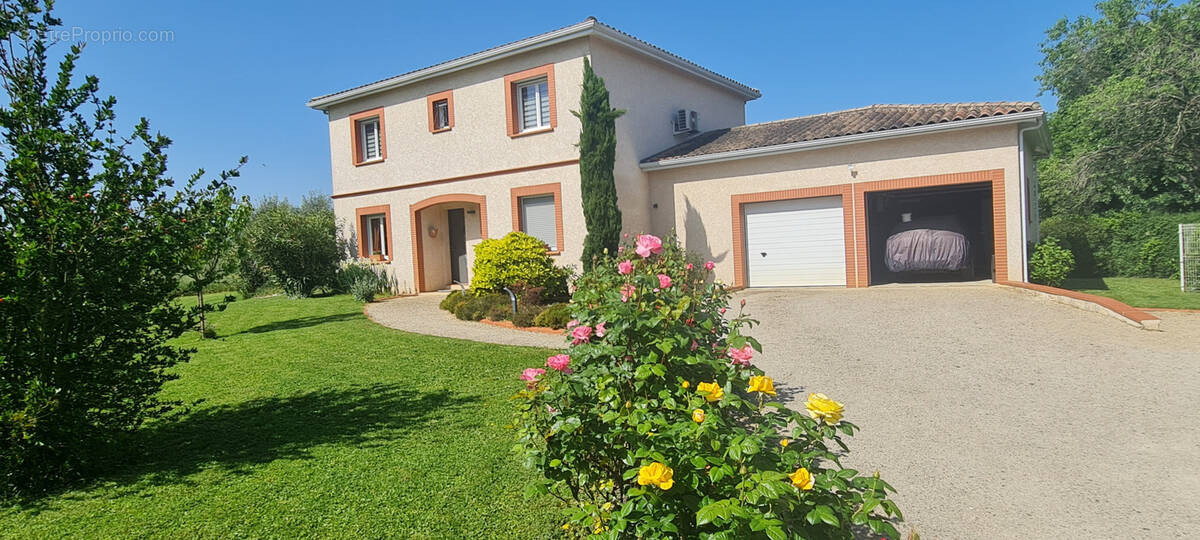 Maison à CASTELNAU-D&#039;ESTRETEFONDS