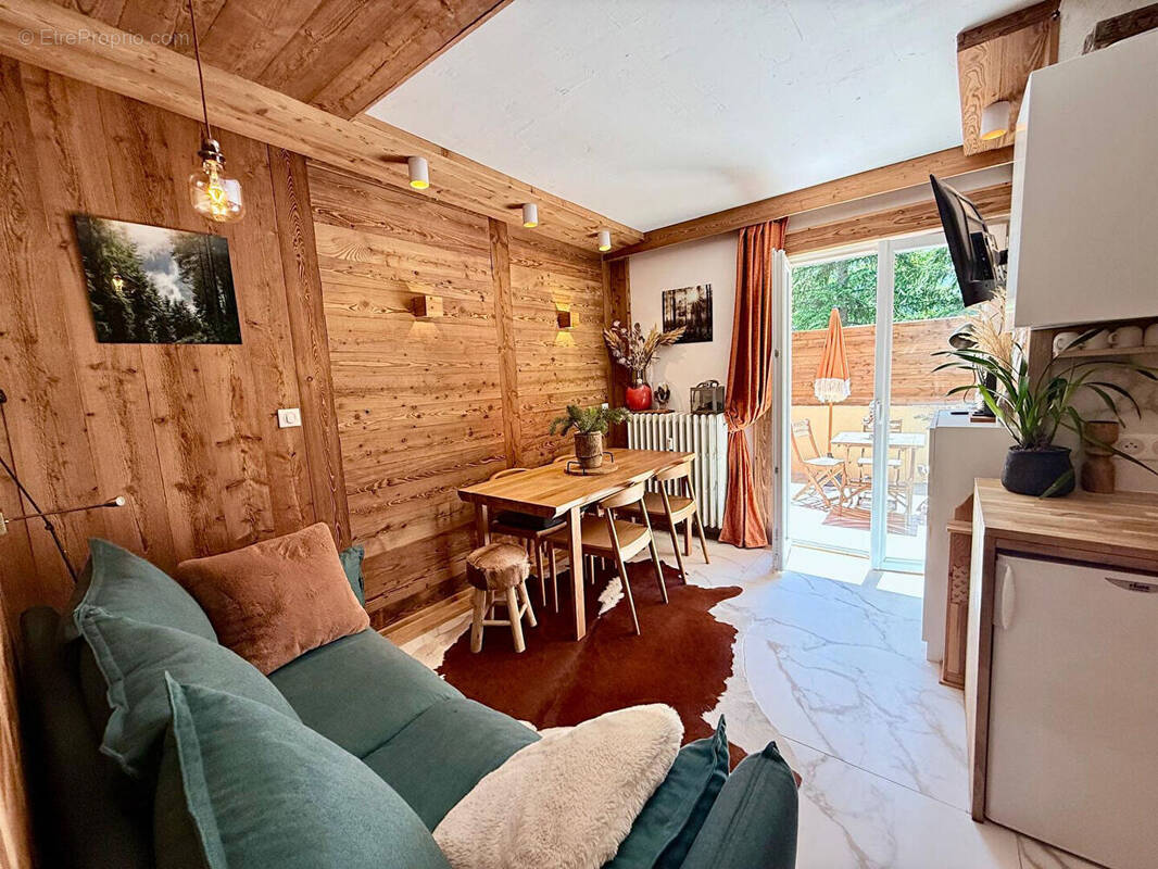 Appartement à SAINT-ETIENNE-DE-TINEE