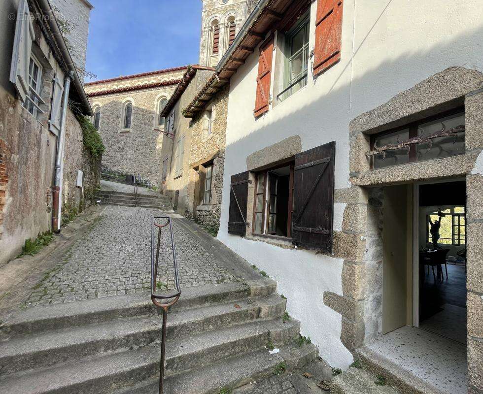 Maison à CLISSON