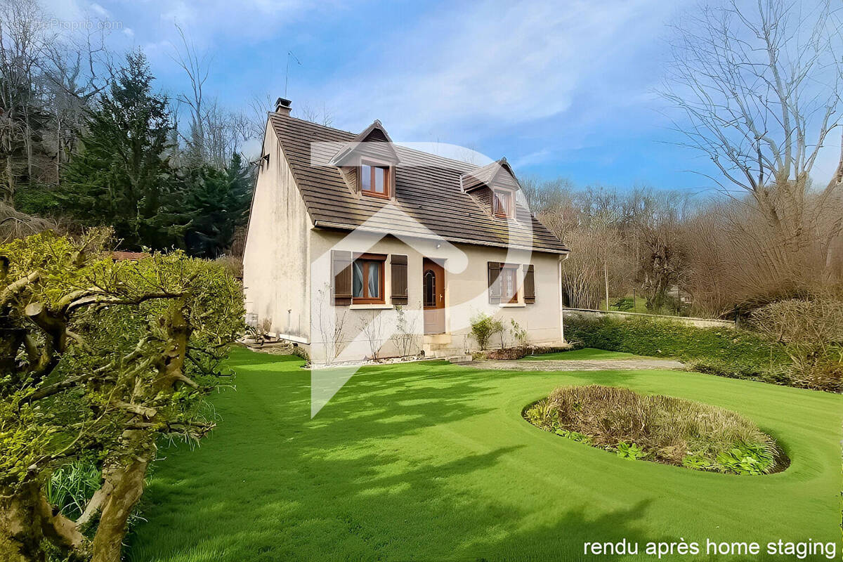 Maison à NESLES-LA-VALLEE