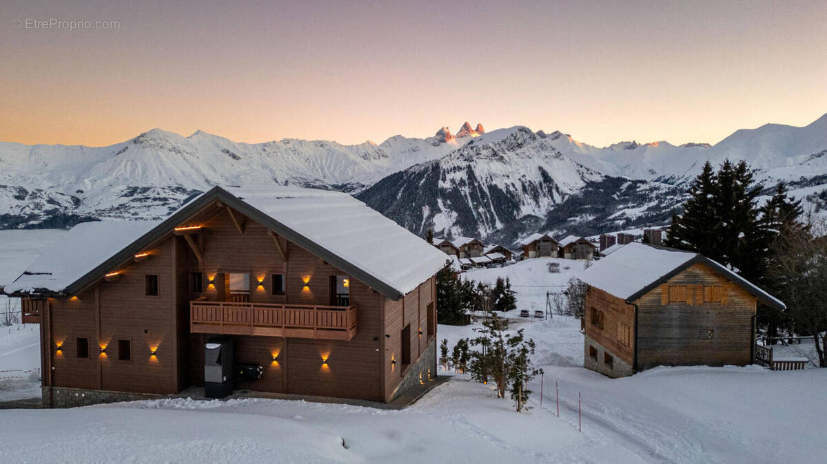 Ski chalet for sale La Toussuire - Maison à LE CHATEL