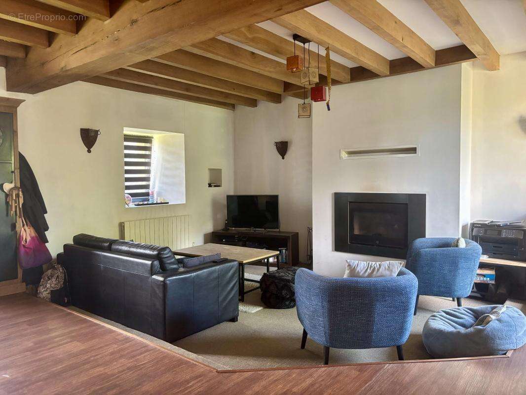 Maison à THEIX
