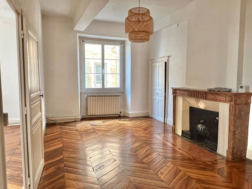 Appartement à BOURGOIN-JALLIEU