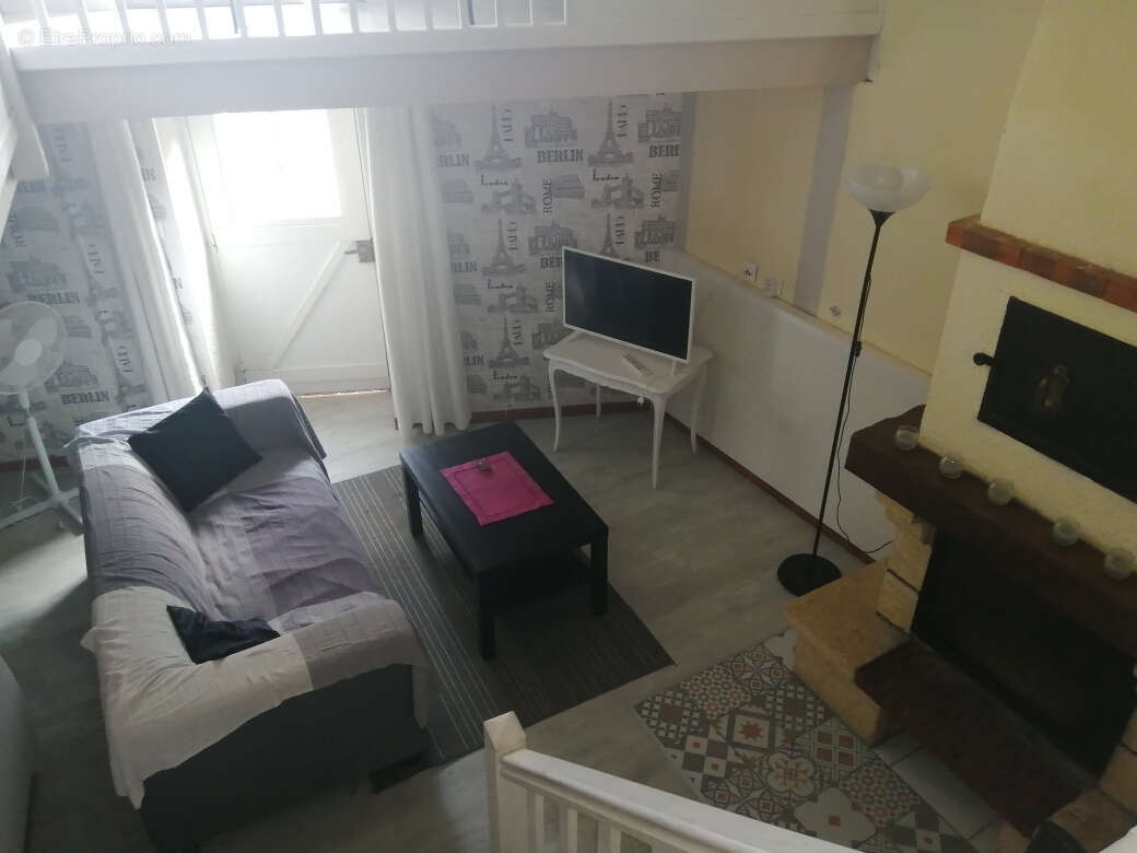 Maison à VOLVIC