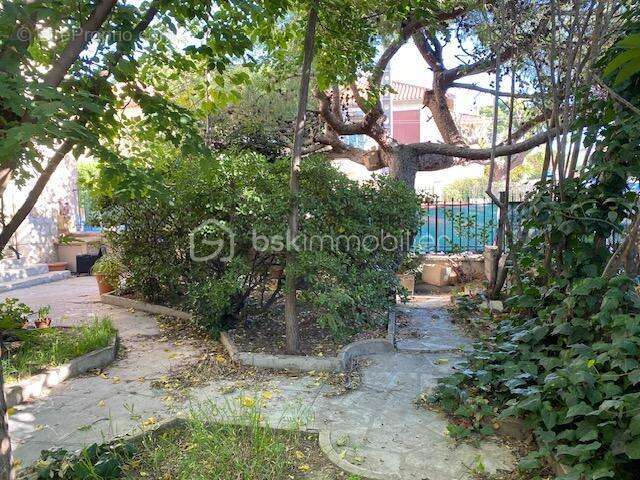 Appartement à MARSEILLE-13E