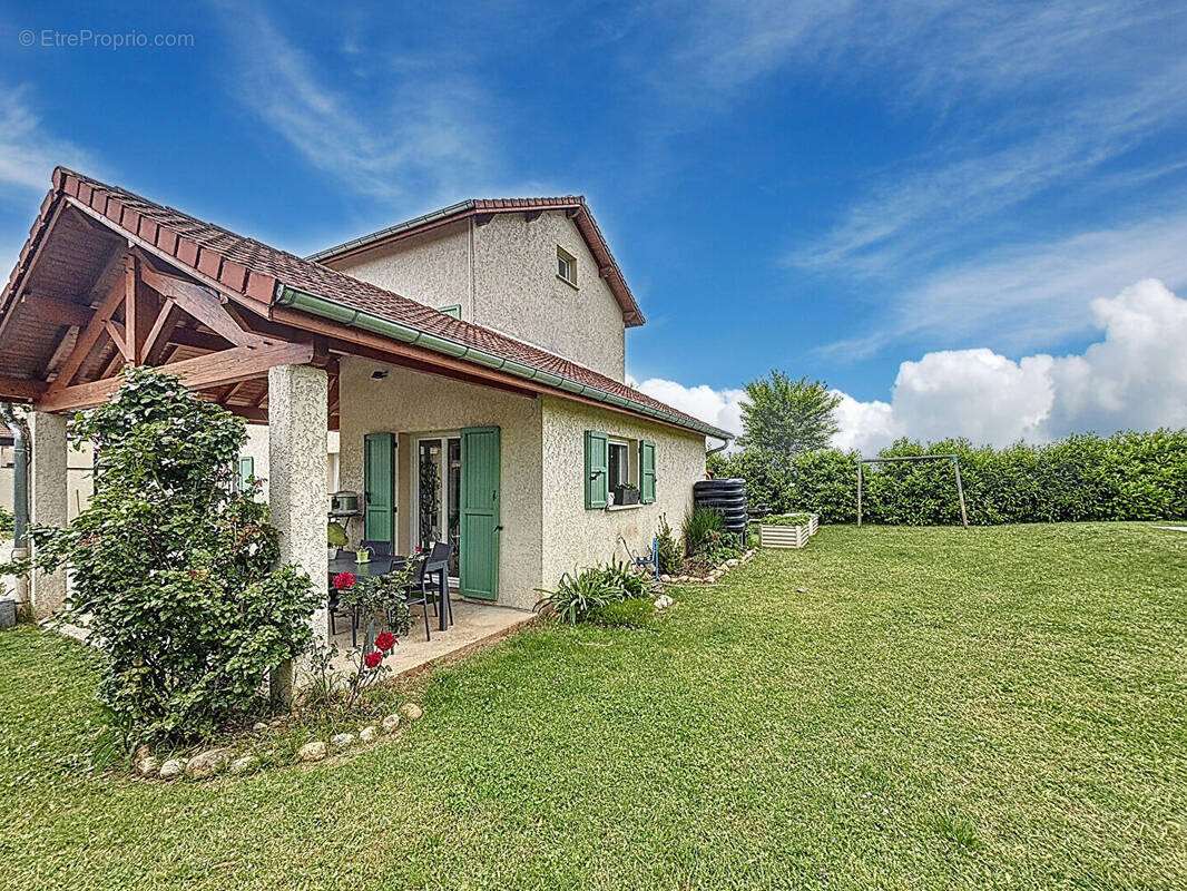 Maison à MEXIMIEUX