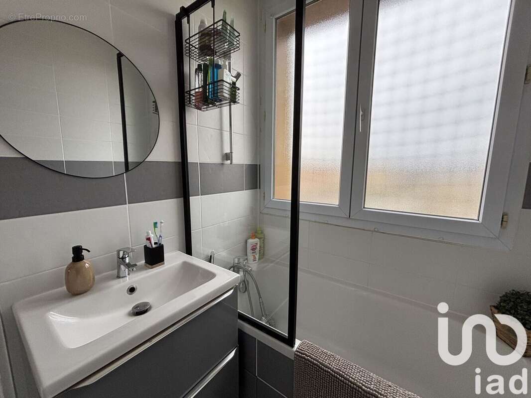 Photo 6 - Appartement à LE PETIT-QUEVILLY