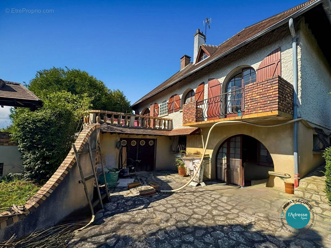 Maison à BALLANCOURT-SUR-ESSONNE