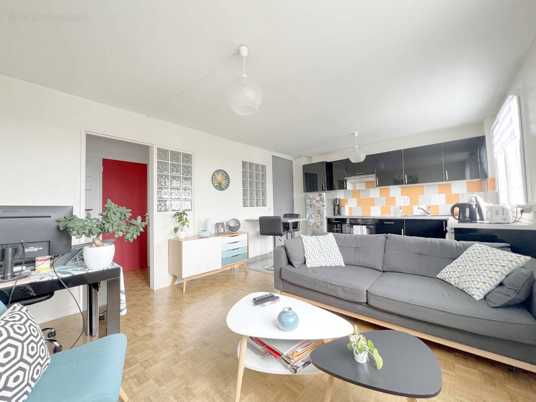 Appartement à SAINT-MAUR-DES-FOSSES