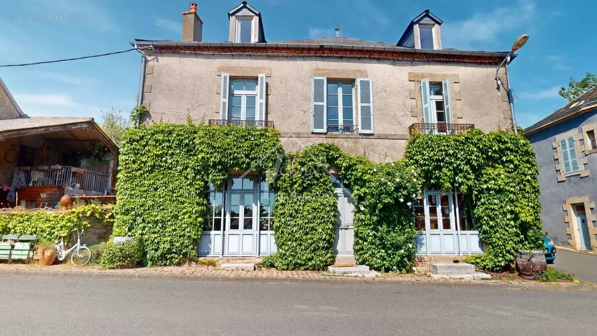 Maison à SAINT-PLAISIR