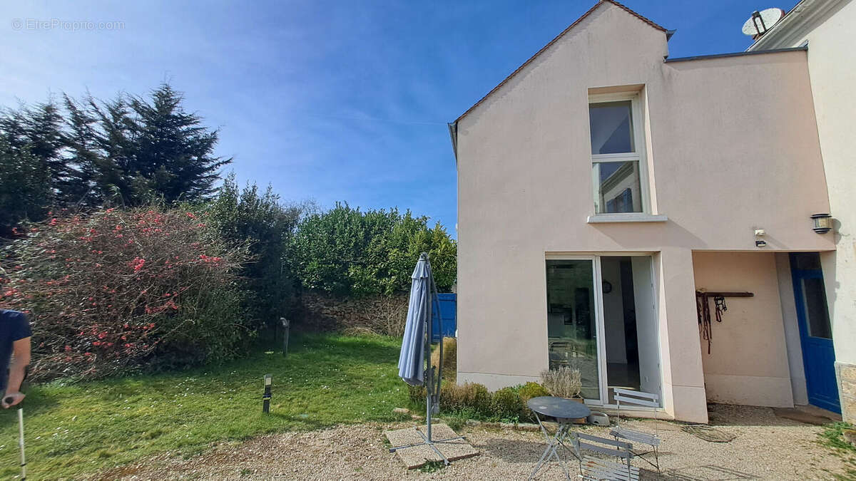 Maison à CHEVREUSE