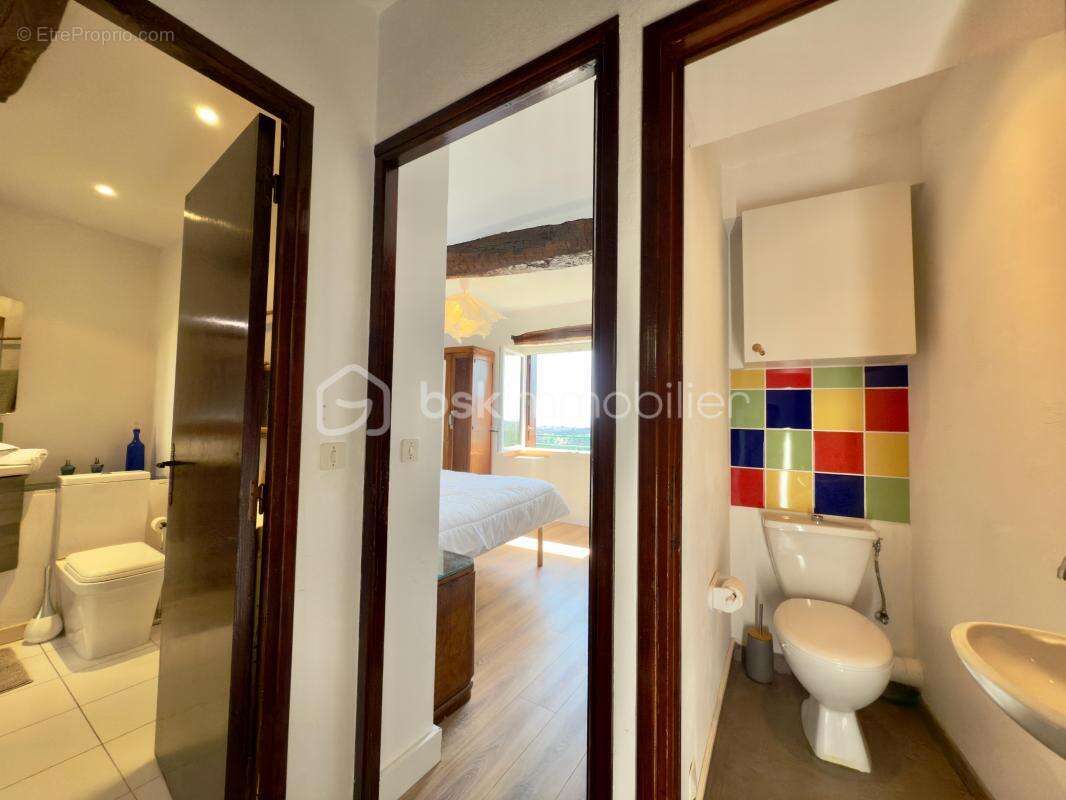 Appartement à SAINT-CEZAIRE-SUR-SIAGNE