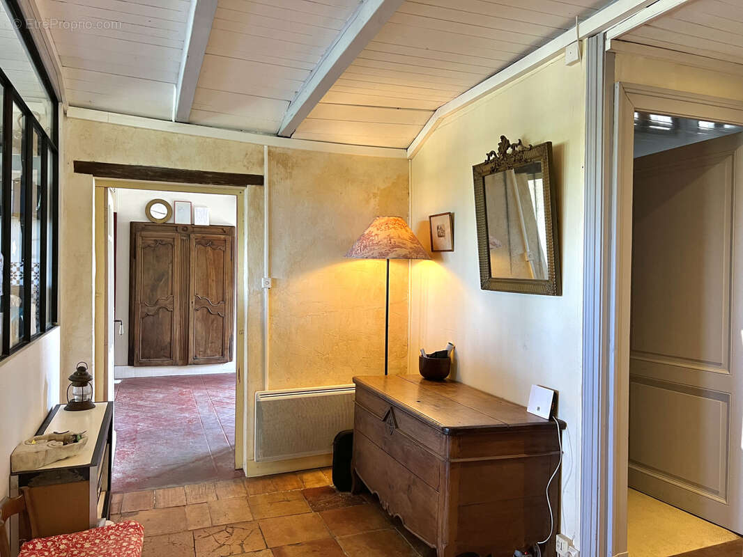 Maison à GENSAC