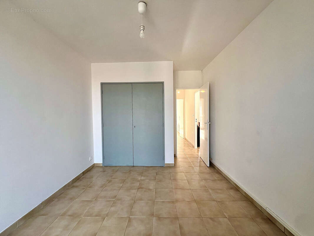 Appartement à PORT-DE-BOUC