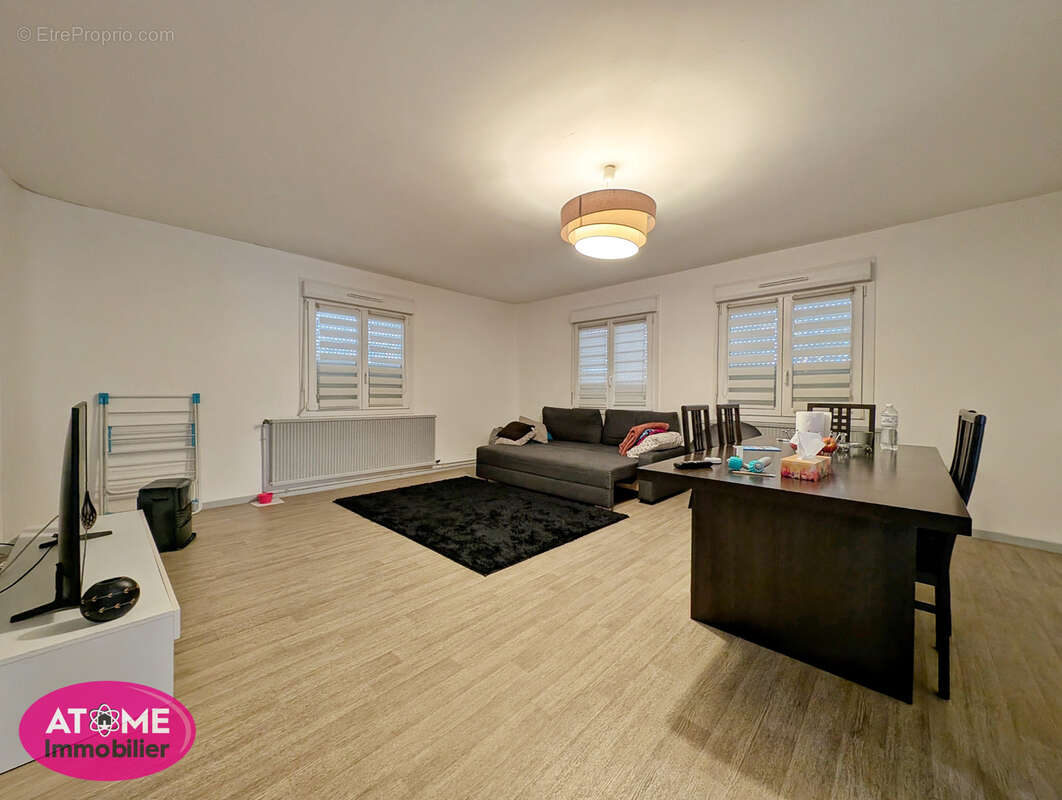 Appartement à AUBOUE