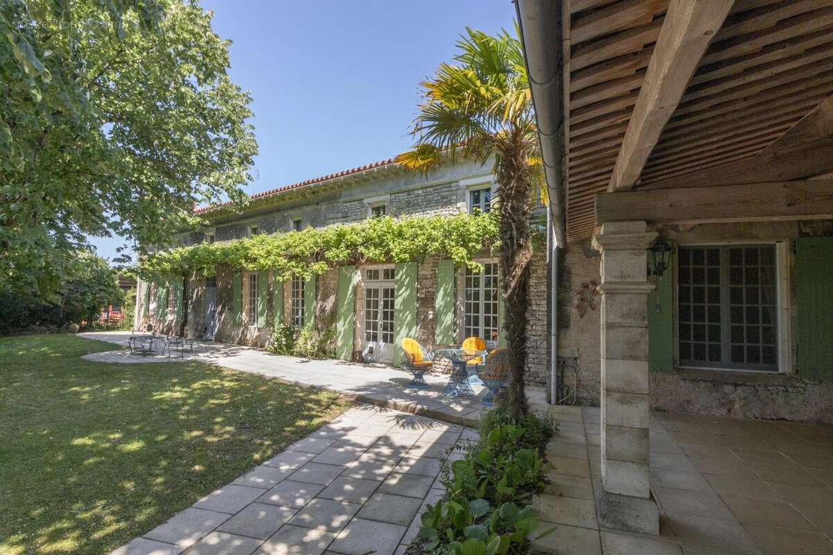 Maison à MATHA