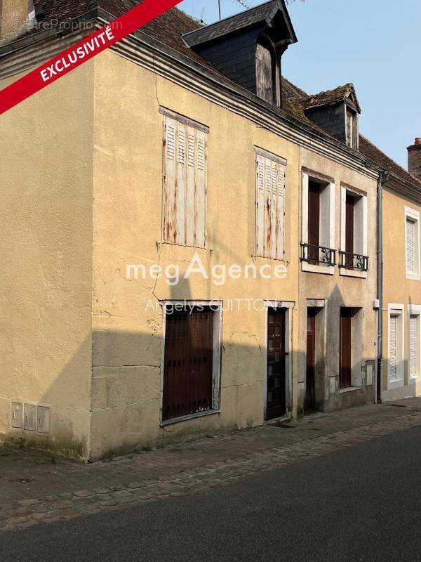 Maison à BEAUMONT-SUR-SARTHE