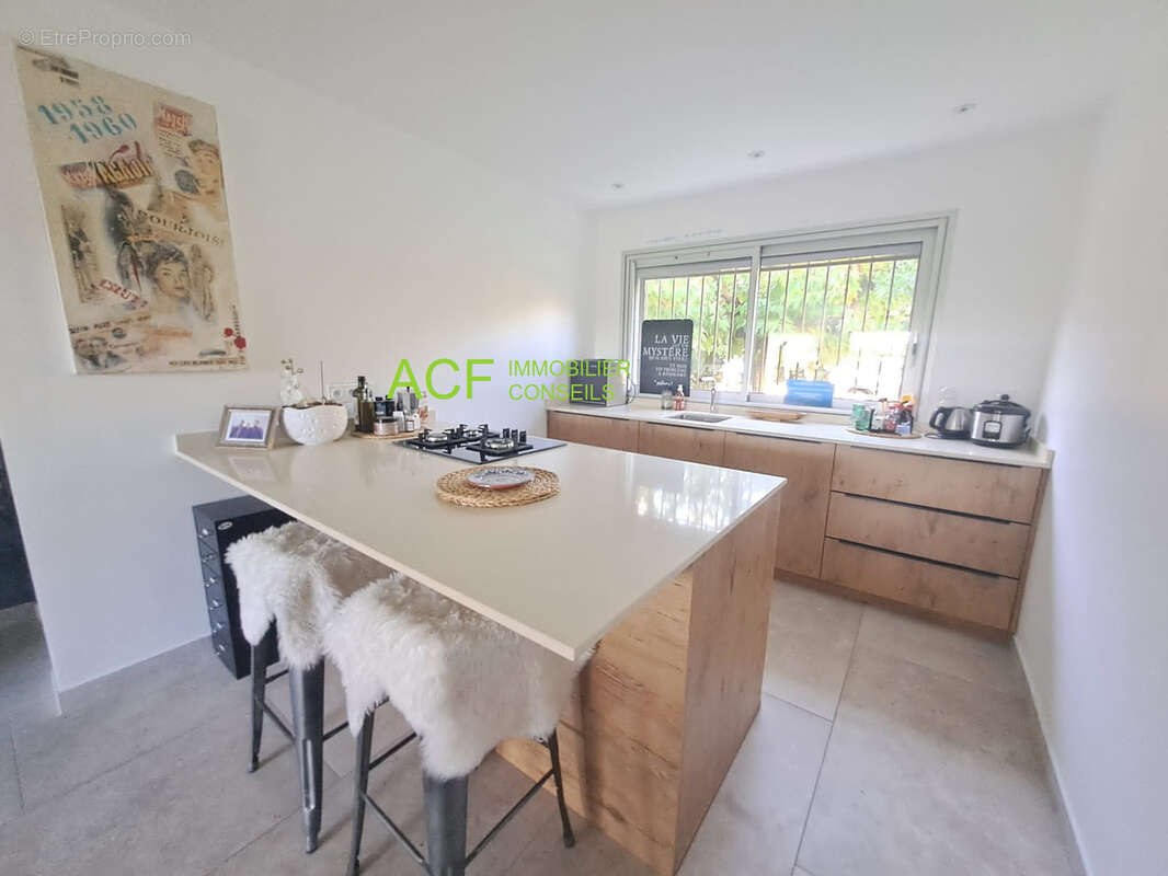 Appartement à HYERES