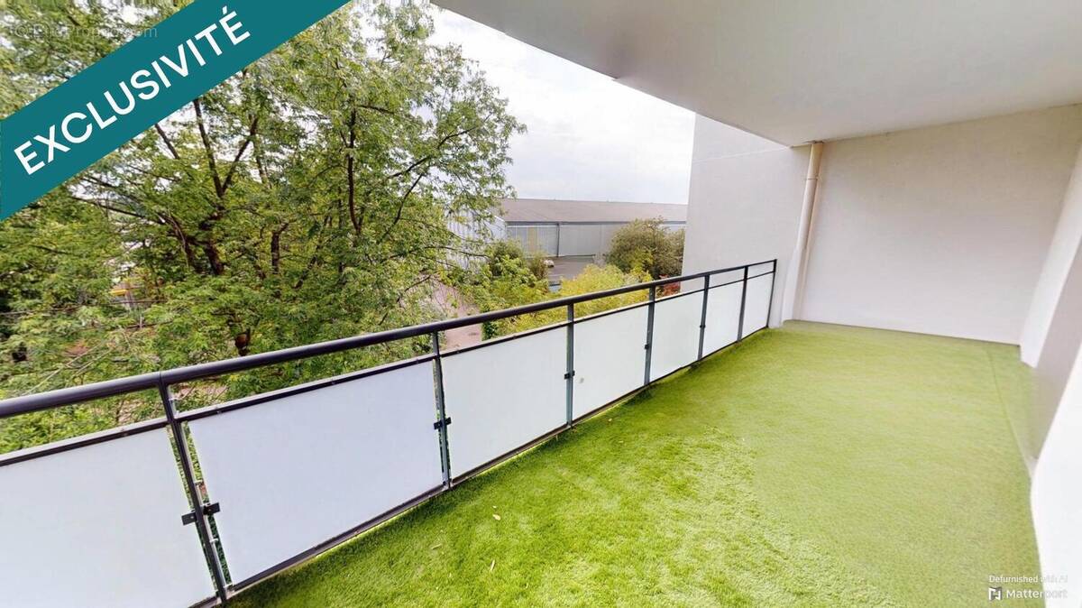 Photo 1 - Appartement à MEYZIEU