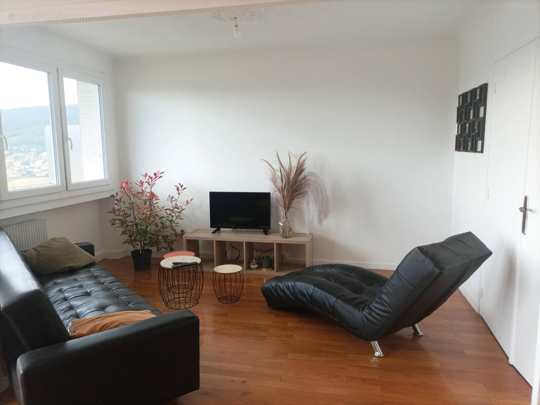 Appartement à FIRMINY