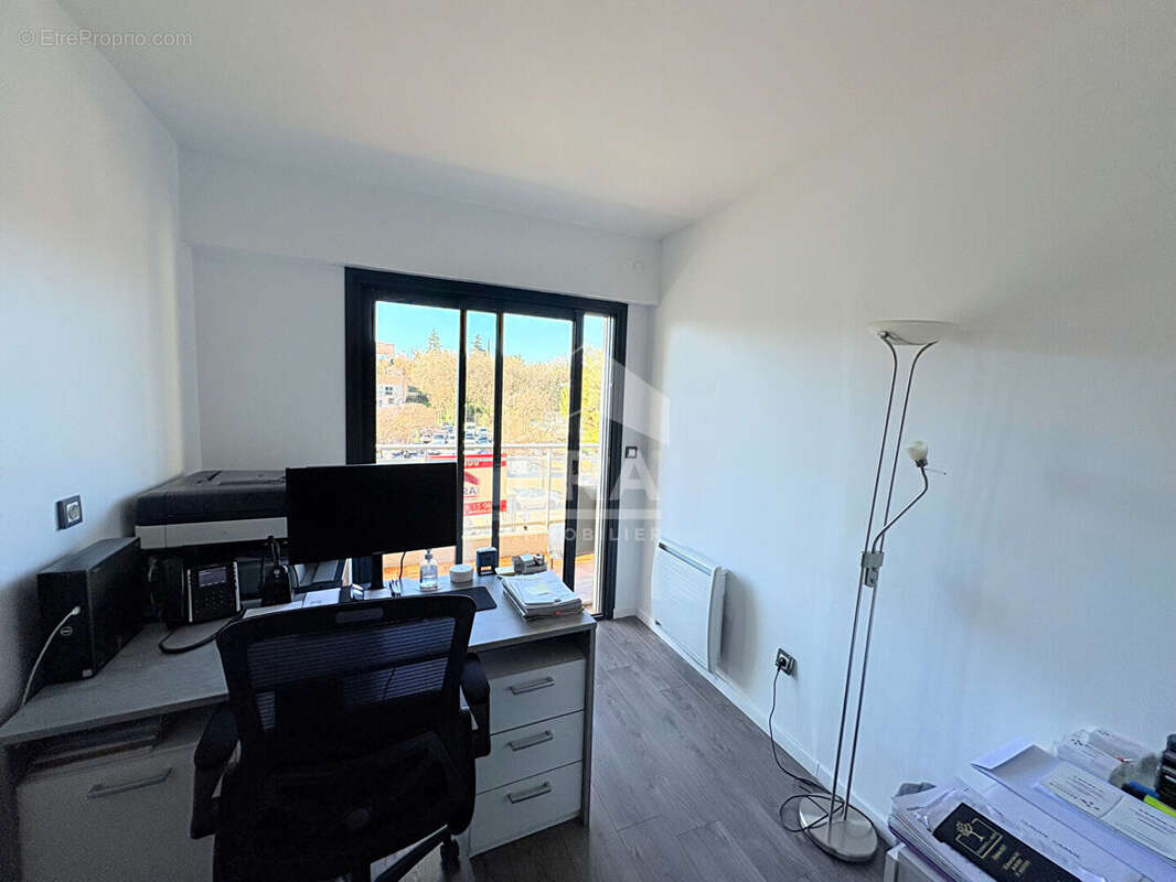 Appartement à VENCE