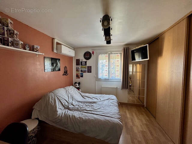 Maison à MORANGIS