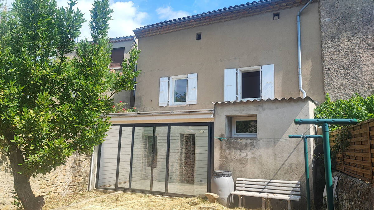 Maison à VERNOUX-EN-VIVARAIS