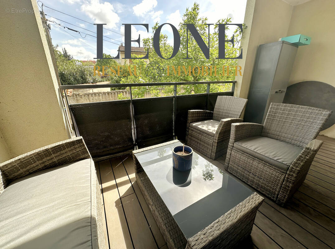 Appartement à PIERRE-BENITE