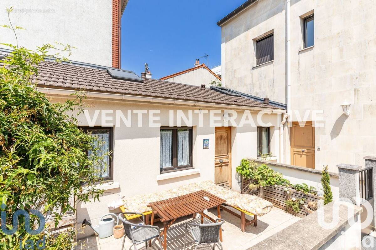 Photo 1 - Maison à VILLEJUIF